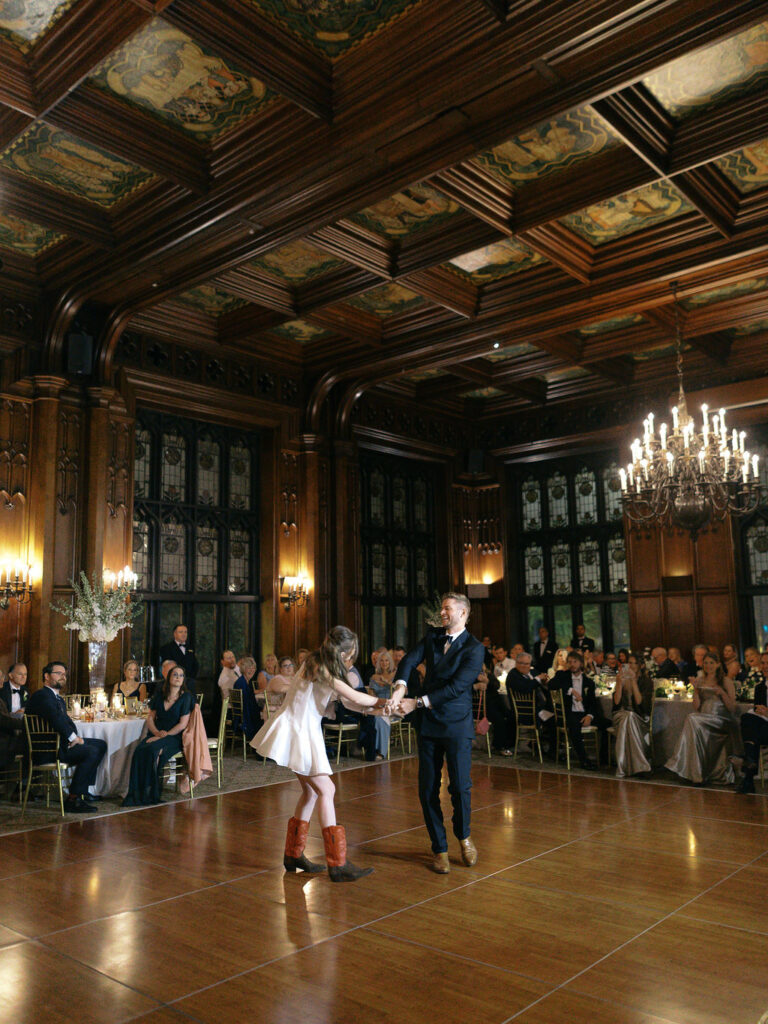 wedding dance reception at university club of chicago wedding photos