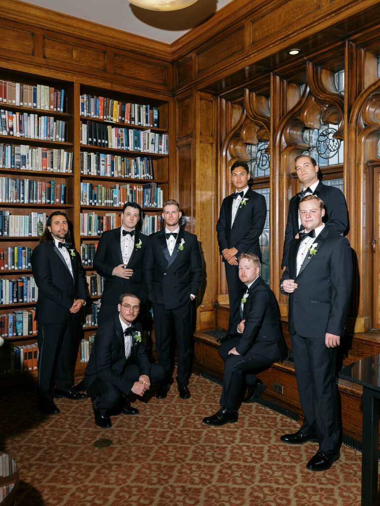 groom getting ready at university club of chicago wedding photos